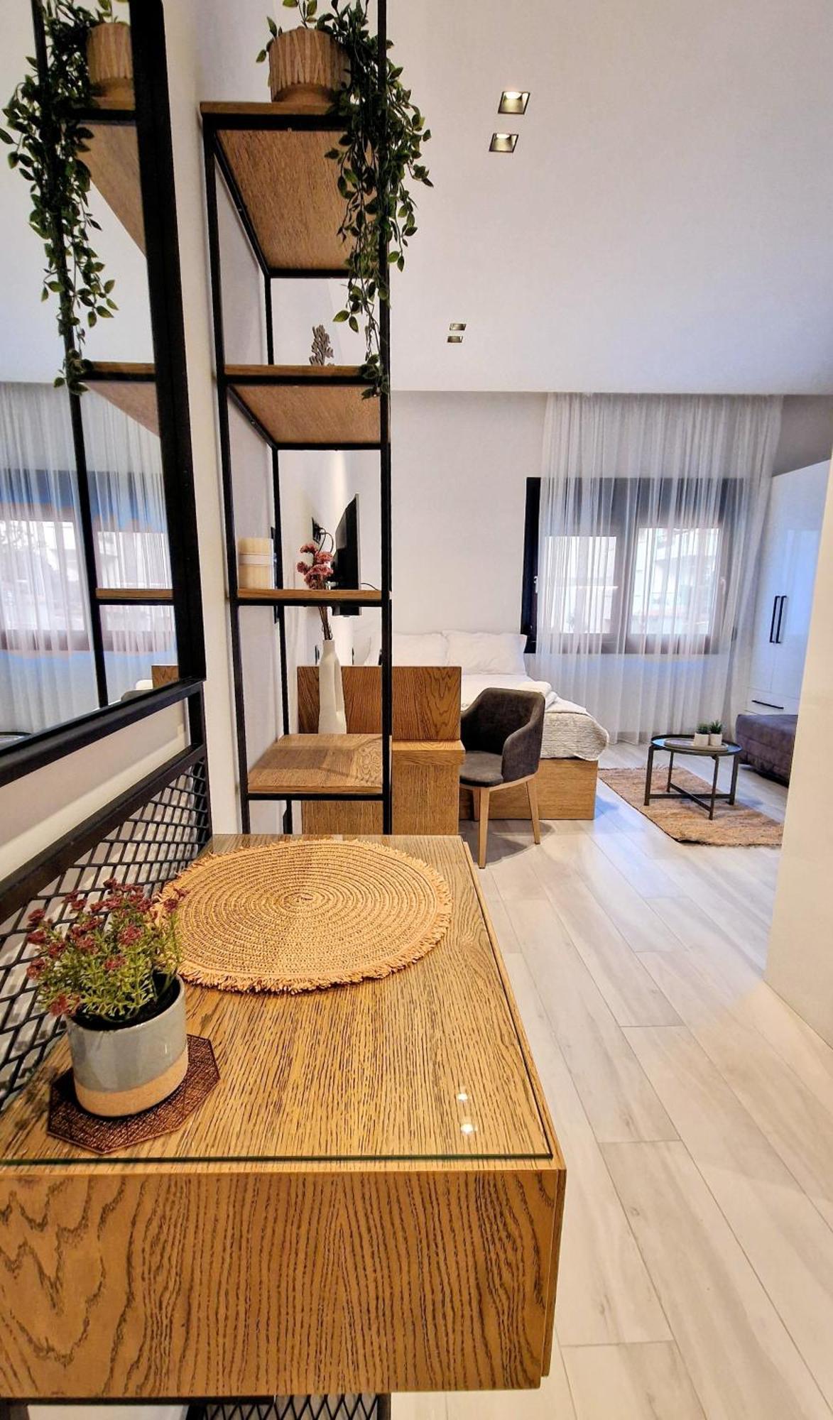 Meligeo Suites Center Of Ioannina Exterior photo